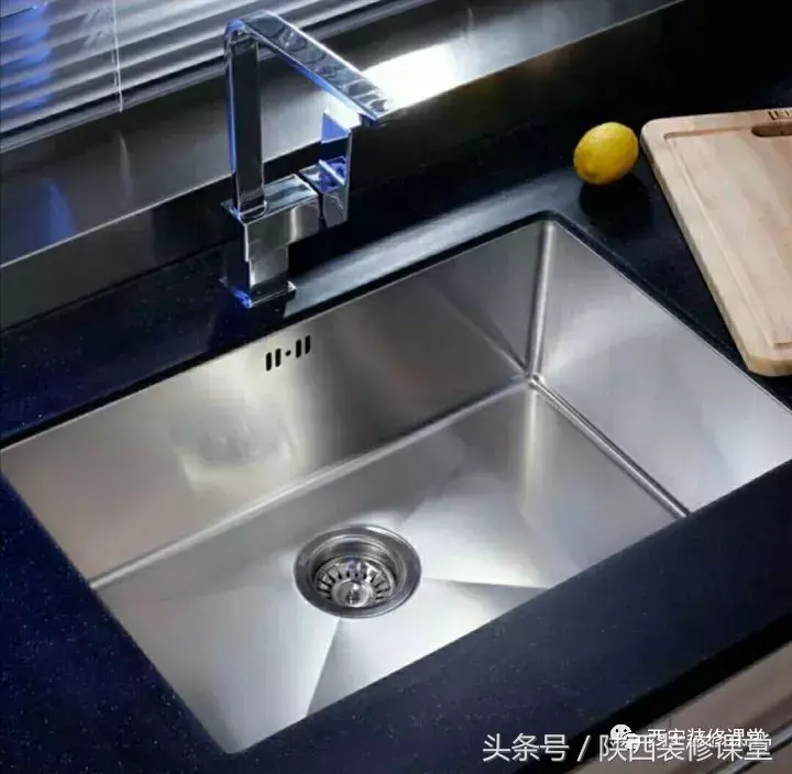 水槽安装视频教程_水槽安装_水槽安装视频