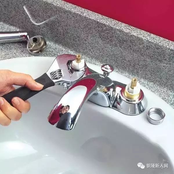 龙头滴水维修水管多少钱_水龙头滴水怎么维修_龙头滴水怎样修