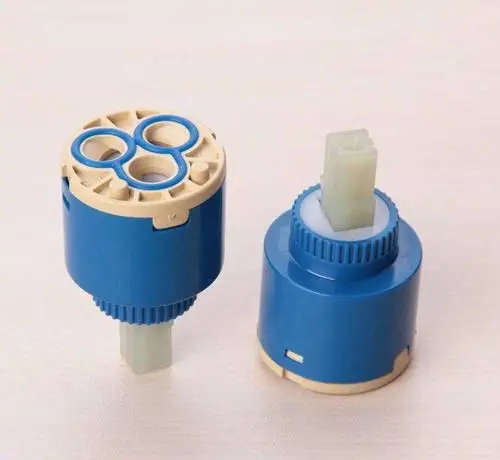 龙头滴水修水管视频_水龙头滴水怎么修_龙头滴水修水多少钱