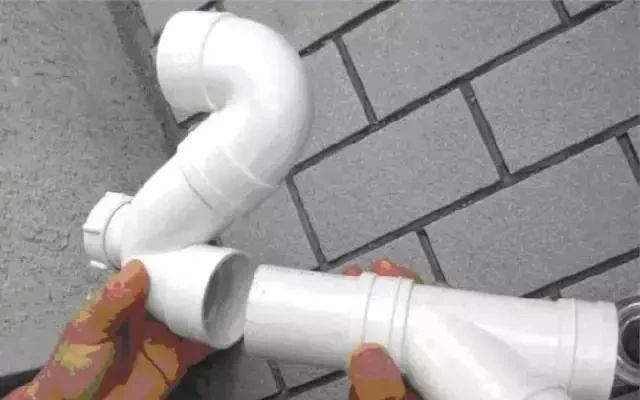 厨房水槽安装_厨房水槽下水管安装_厨房水槽水管安装方法