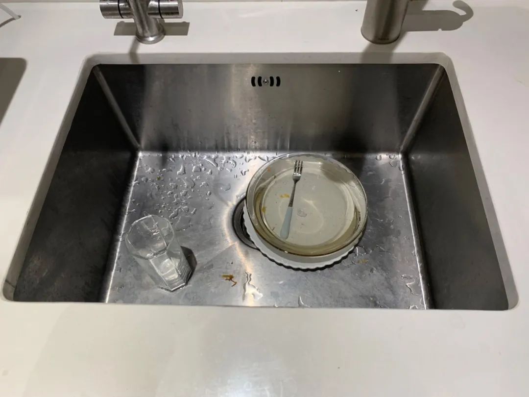 卫生间水槽图片_化学水槽图片_水槽图片