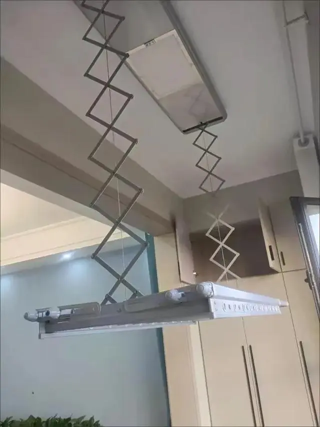 智能晾衣架值得买吗_智能晾衣架好用不_智能晾衣架好不好用