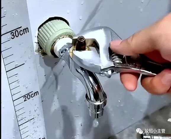 水龙头软管接头_水龙头软水管接头_接头龙头软管水管怎么接