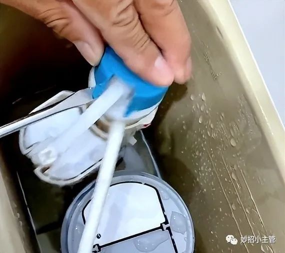 水龙头软水管接头_水龙头软管接头_接头龙头软管水管怎么接